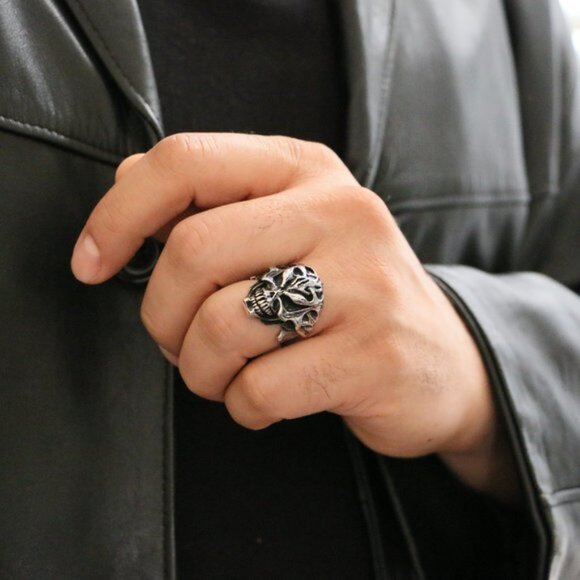 High Quality 925 Sterling Silver Skull Men's Rings - Picture 3 of 7